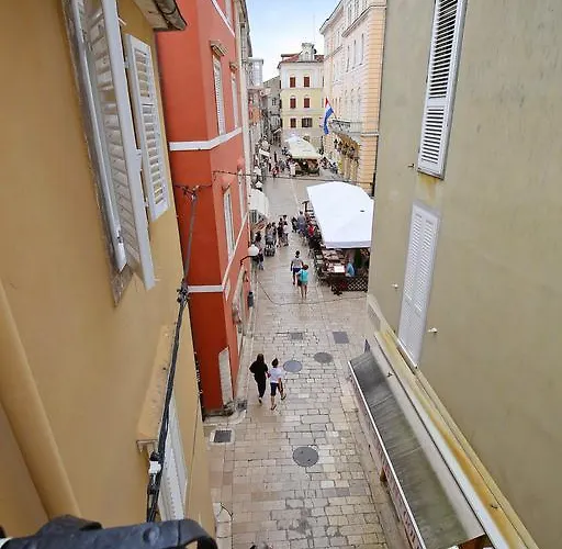 Affittacamere Square Zara